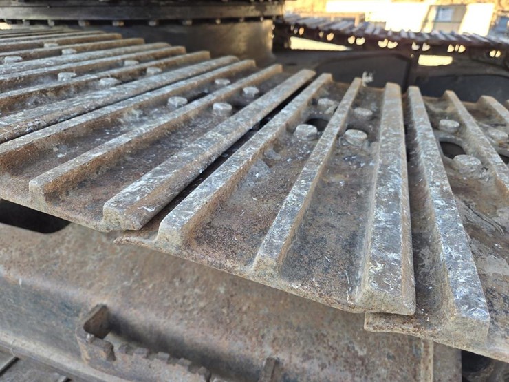 2012-deere-160d-lc-image-74