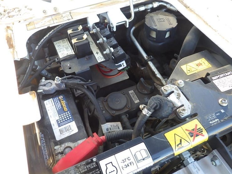 2021-bobcat-e10-image-9