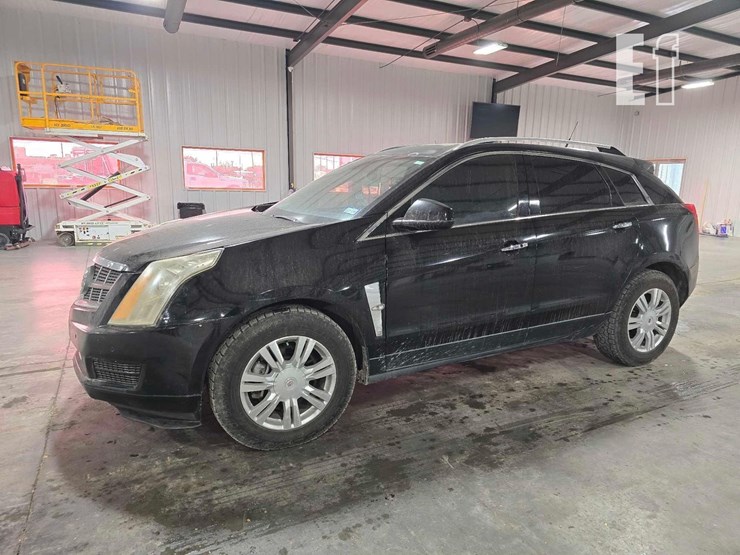 2011-cadillac-srx-image-1