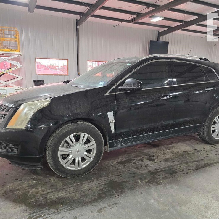 2011 CADILLAC SRX