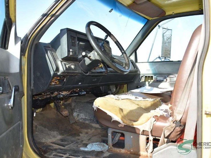 1993-gmc-topkick-image-9