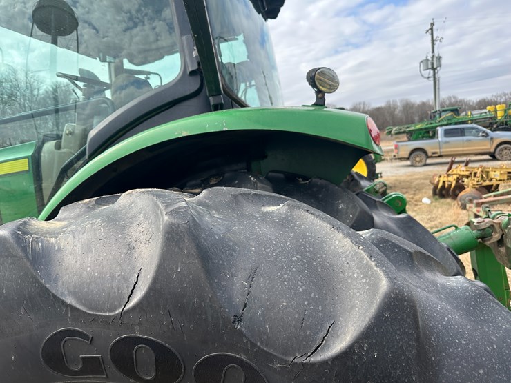 2010-john-deere-8345r-image-6