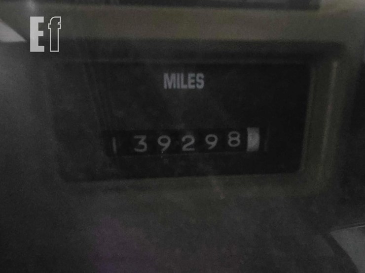 1998-international-4700-image-14