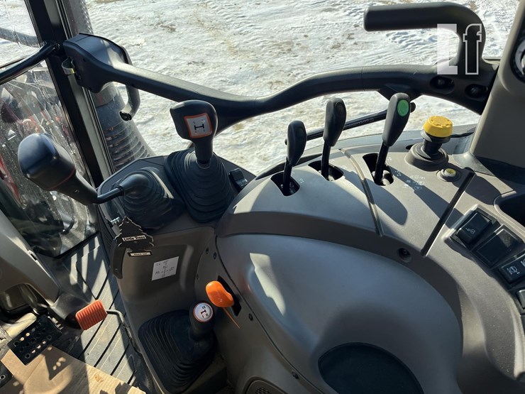 case-ih-100c-5825-image-13