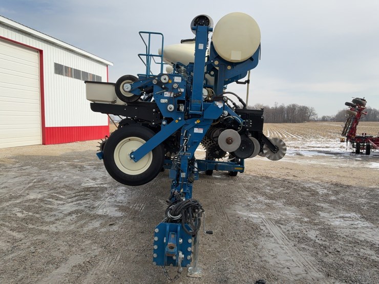 kinze-3600-image-7