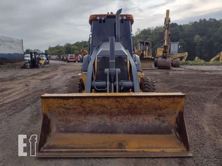 2019-deere-310sl-image-2