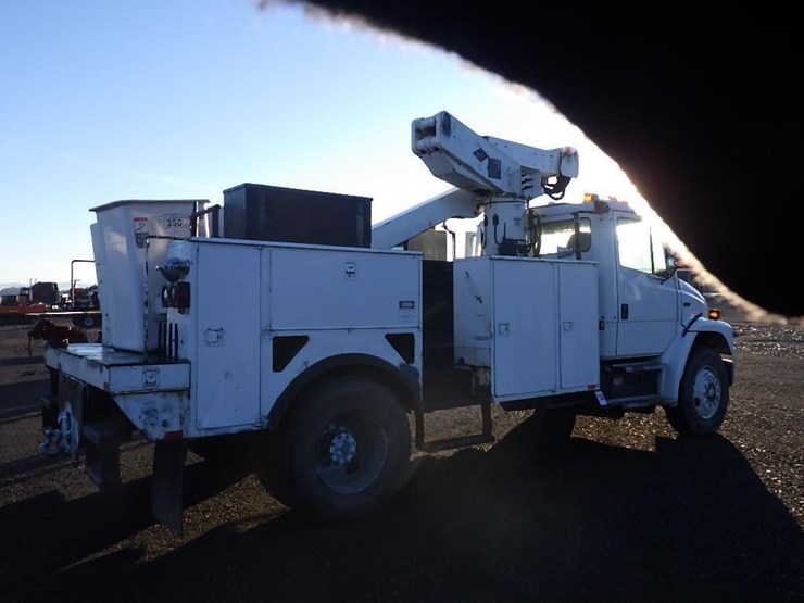 1997-freightliner-fl70-image-5