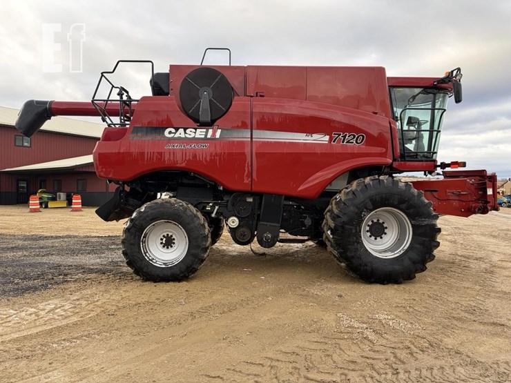 2012-case-ih-7120-image-6