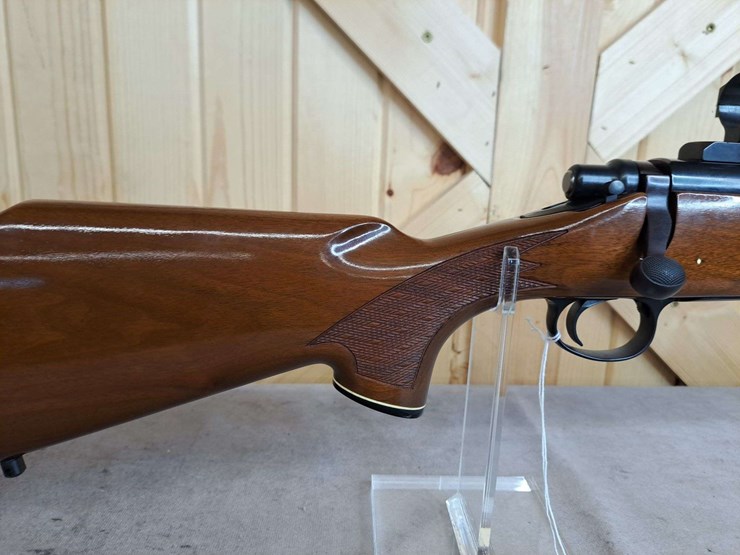 remington-model-700-.30-06-bolt-rifle-image-3