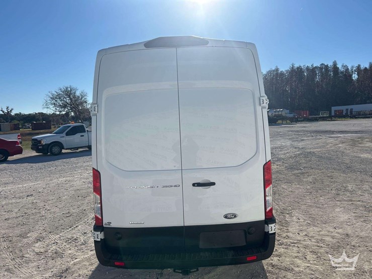 2020-ford-transit-image-22