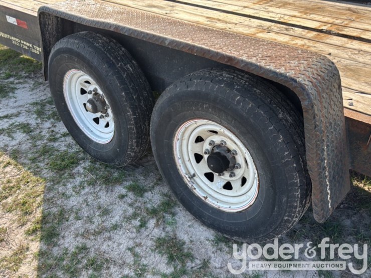 tandem-axle-equipment-trailer,-pintle-hitch,-ramps,-14,000lb-gvwr-image-7