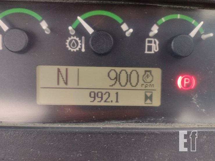 2010-deere-310j-image-6