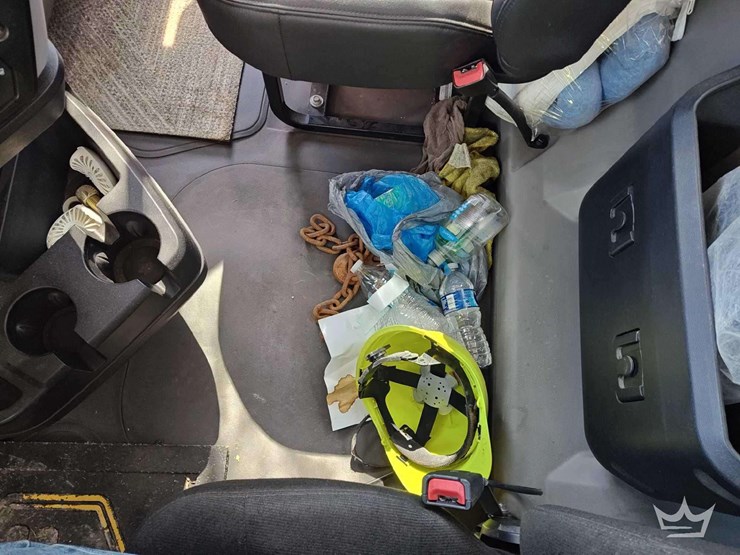 2022-mack-anthem-t/a-wet-kit-day-cab-truck-tractor-image-31