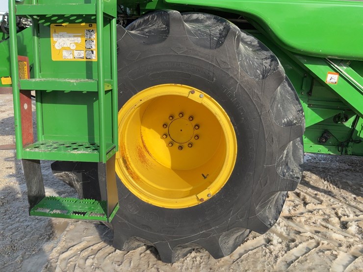 john-deere-9550-image-10