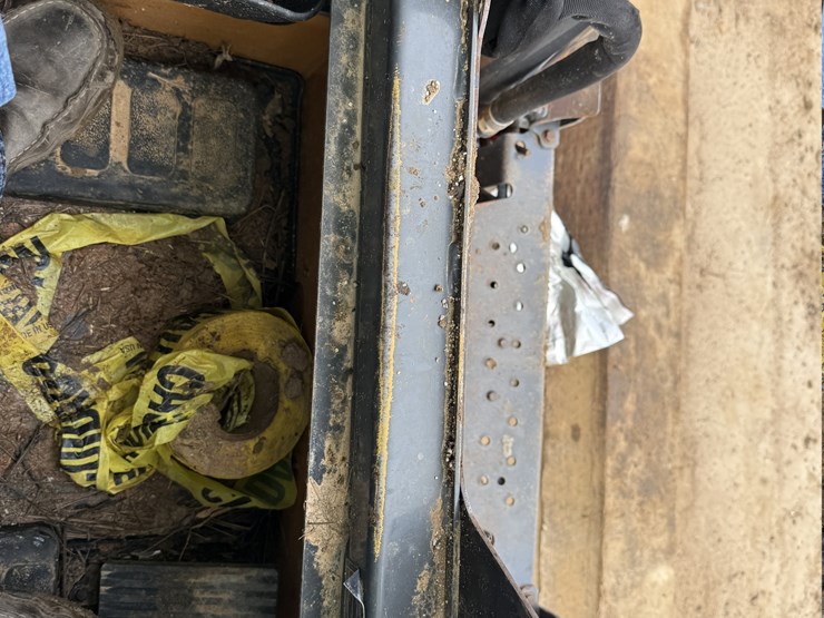 2023-case-tv380-image-3