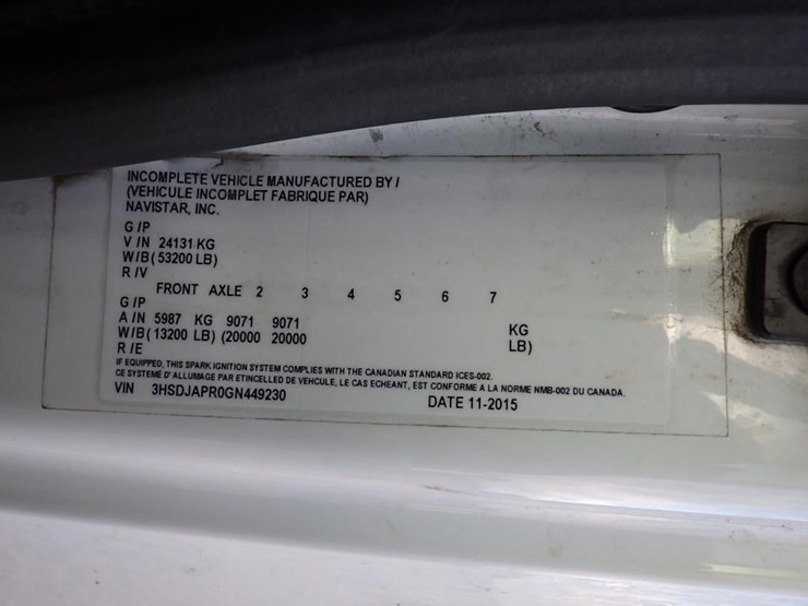 2016-international-prostar-image-59