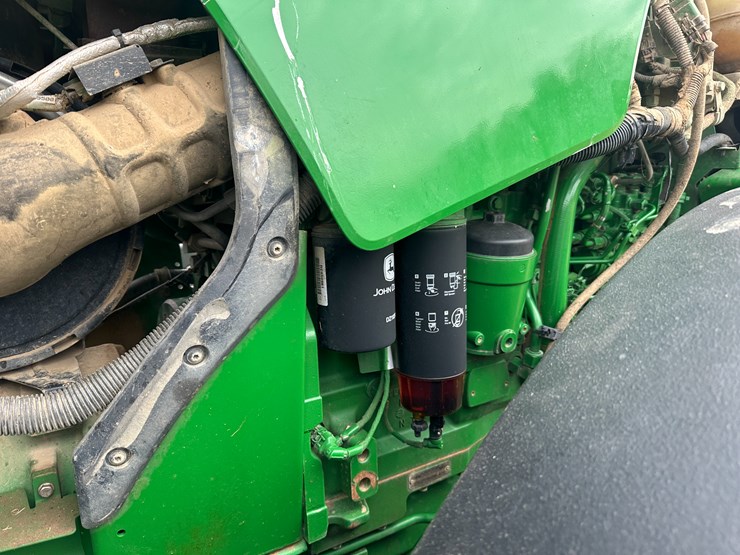 2010-john-deere-8345r-image-63