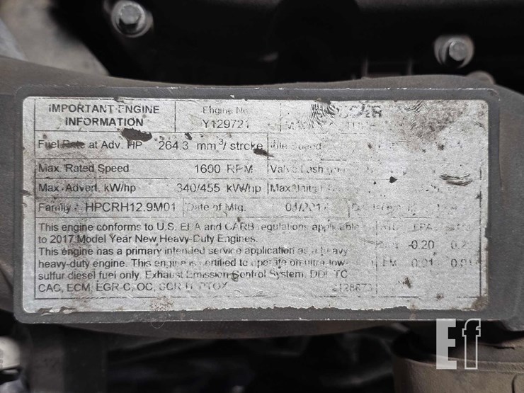 2017-kenworth-t880-image-32