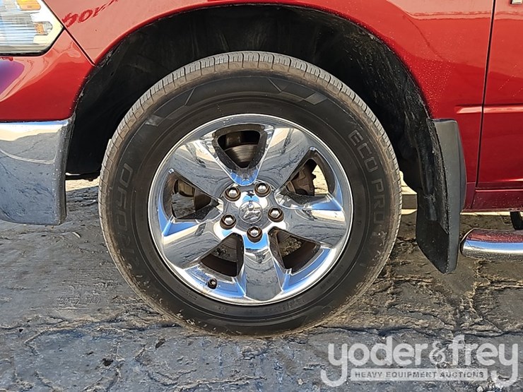 dodge-ram-1500-image-12