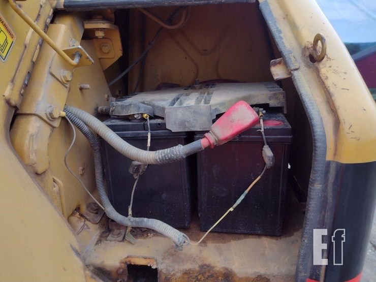 2006-caterpillar-d6n-xl-image-42