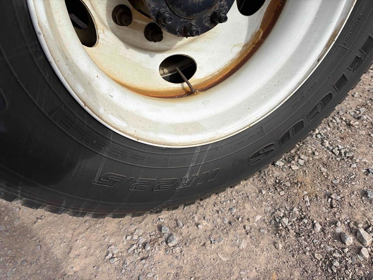 2017-kenworth-k270-image-11