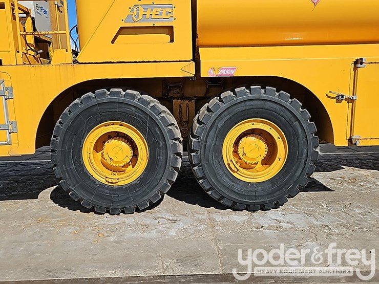 2005-volvo-a30-image-8