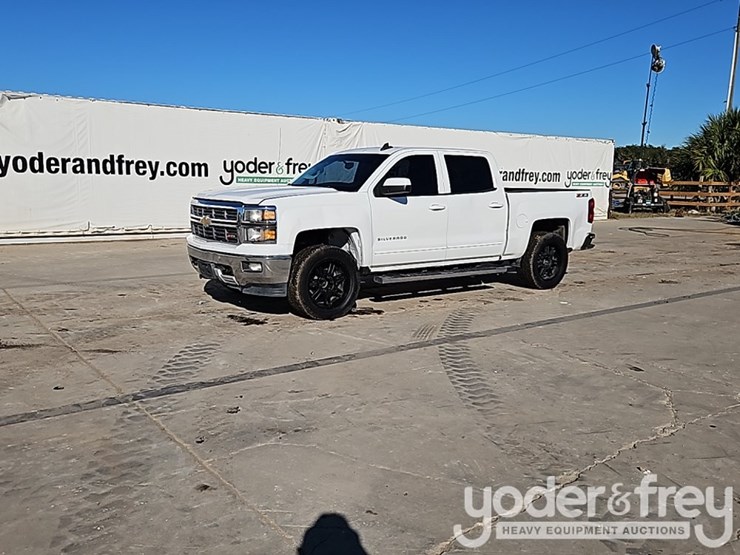 2015-chevrolet-silverado-1500-image-2