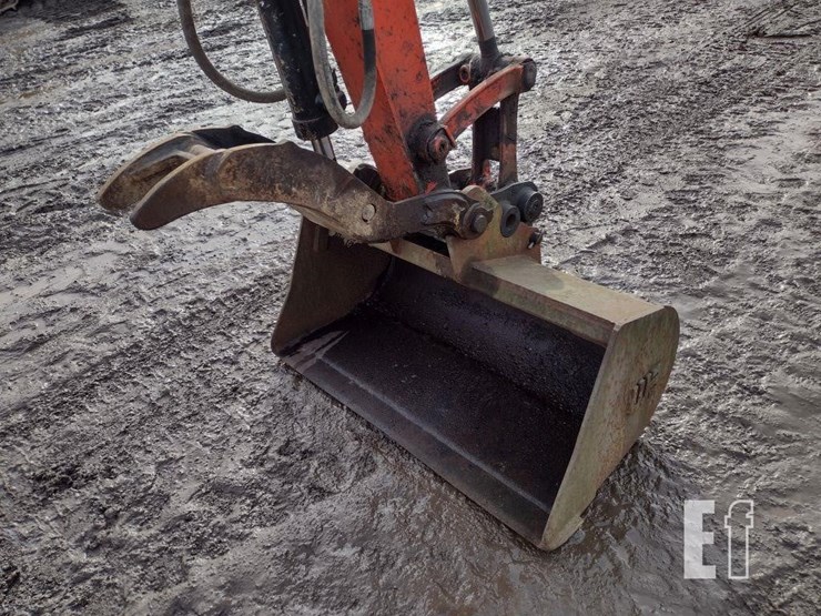 2017-kubota-kx040-4-image-20