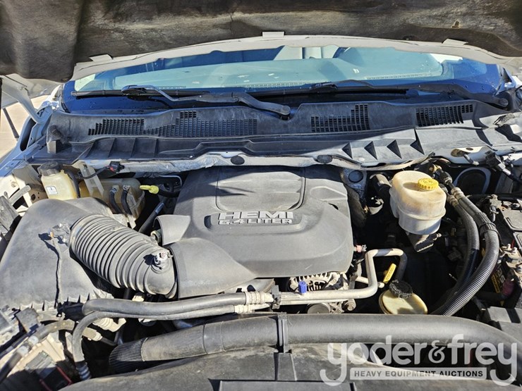 2014-dodge-ram-2500-image-18