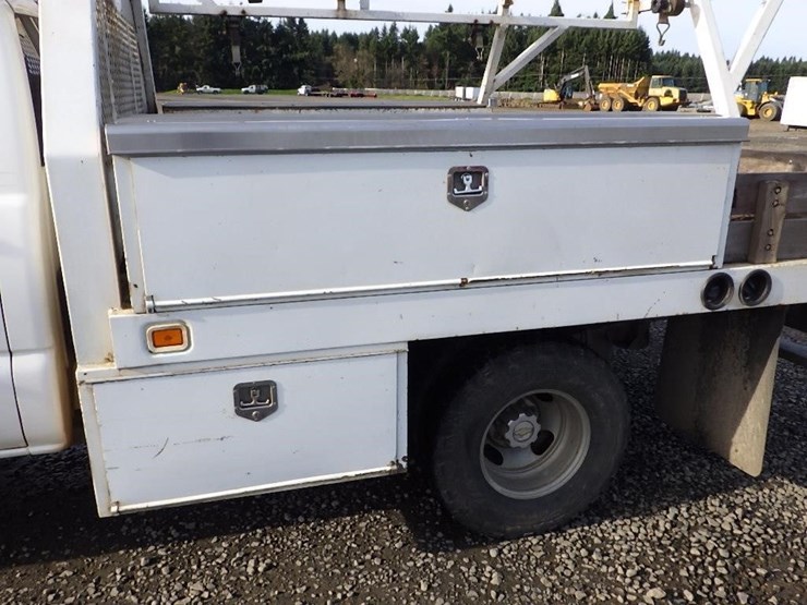 2005-chevrolet-3500-image-7