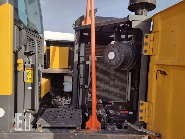 2019-volvo-ec140el-image-42