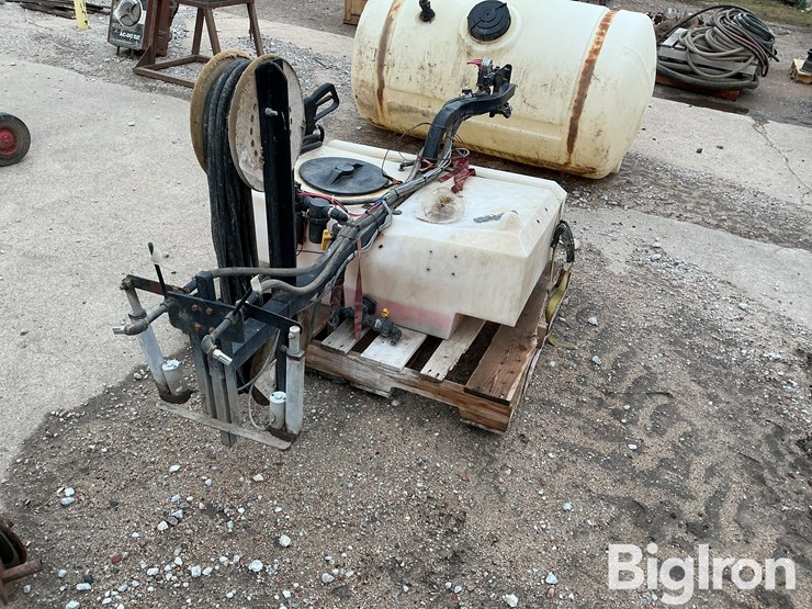 superior-lp45-slide-in-utv-sprayer-image-5