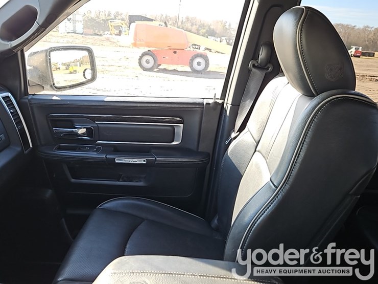 2016-dodge-ram-1500-image-22