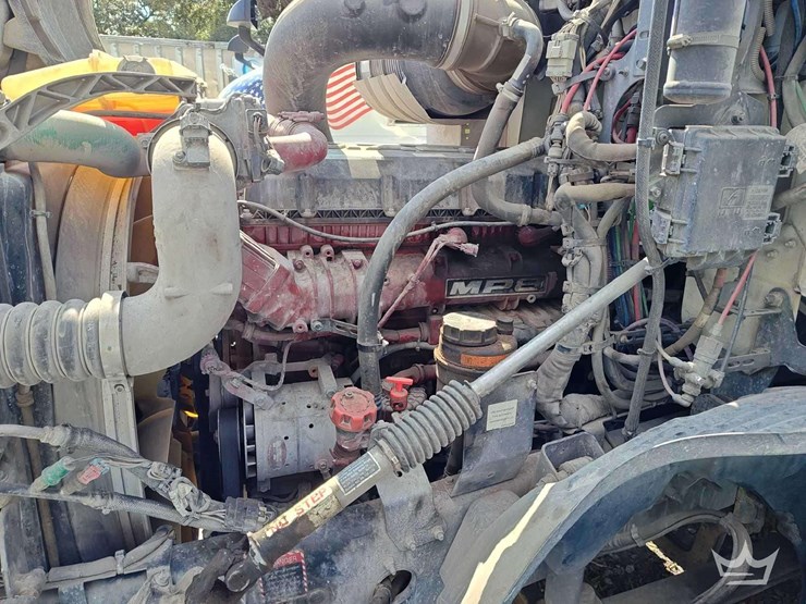 2020-mack-anthem-t/a-wet-kit-day-cab-truck-tractor-image-8