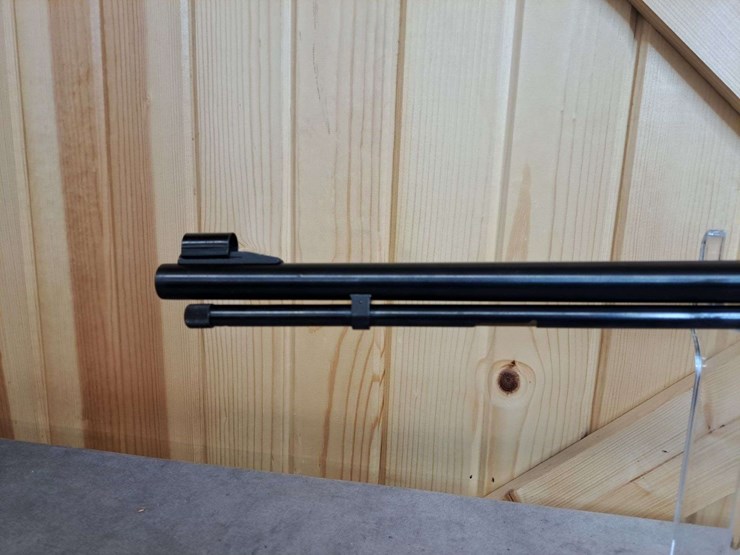 marlin-golden-model-39a-.22-lr-lever-action-rifle-image-7