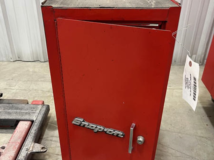 #115277-•-left-side-box-(snap-on)-image-3