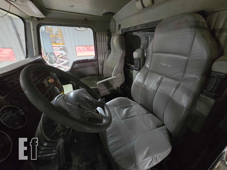 2006-kenworth-t800-image-9