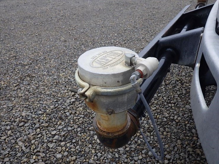 2015-ford-f750-image-11