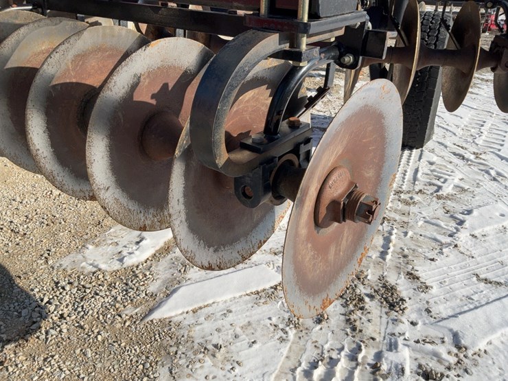 case-ih-870-ecolo-tiger-disc-ripper-image-13