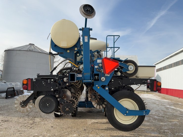 kinze-3600-image-4