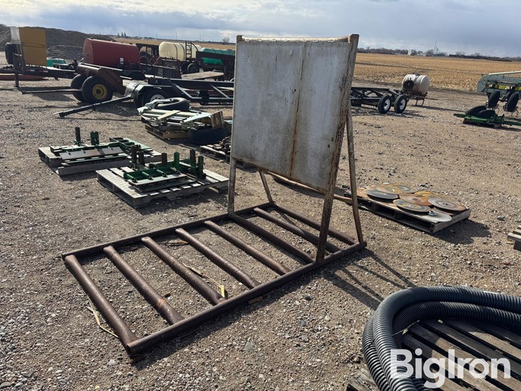 portable-drive-on-pivot-stop-image-1