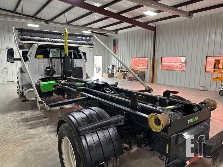 2023-ford-f650-sd-image-10