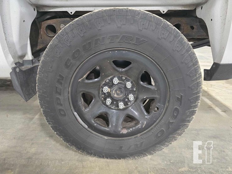 2014-chevrolet-silverado-1500-image-19