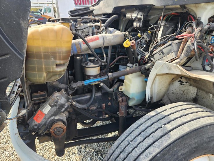 2003-international-durastar-4300-image-60