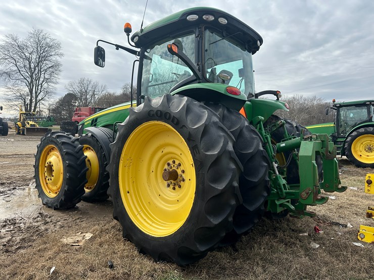 2010-john-deere-8345r-image-4