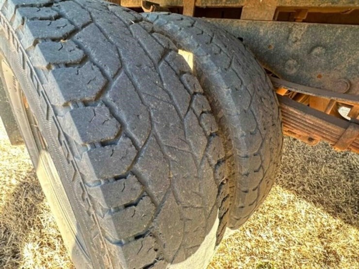 2013-ford-f350-xl-image-21