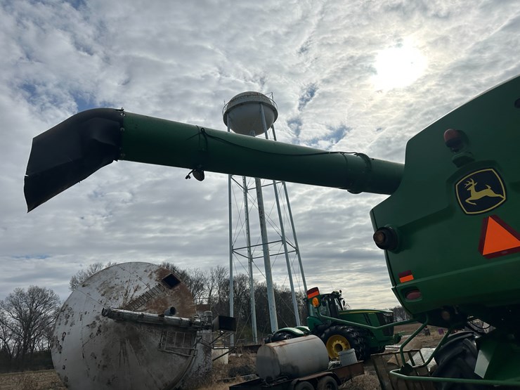 #38409-•-2014-john-deere-s680s-prwd-combine-image-16