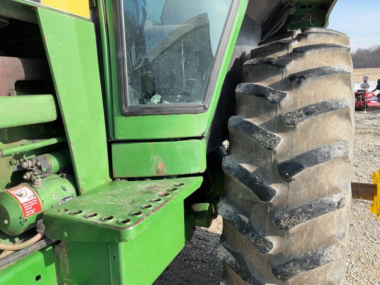 1980-john-deere-4440-image-22