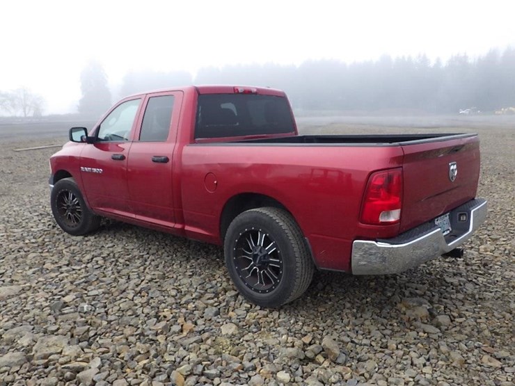 2011-dodge-ram-1500-image-5