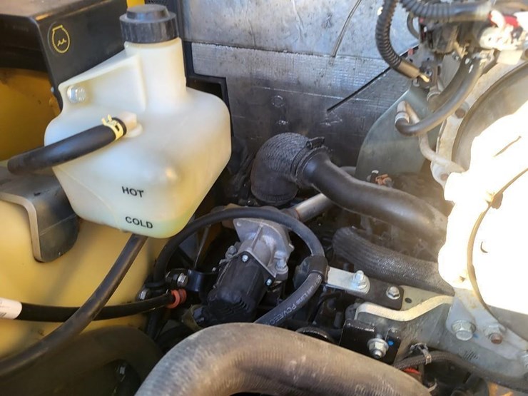 2018-deere-314g-image-24